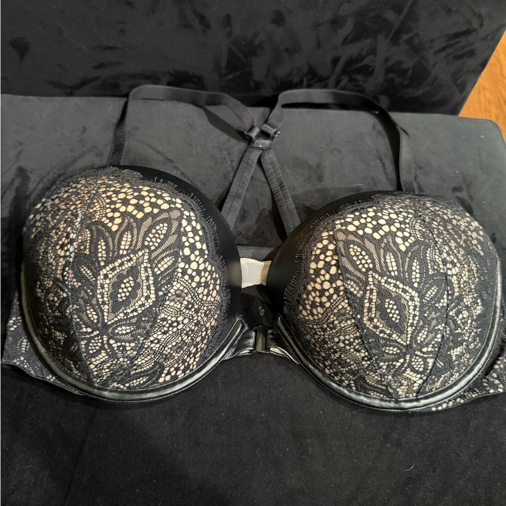 Victoria's Secret Very Sexy Lace Push Up Bra